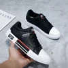 black-low-sneakers