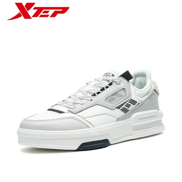 XTEP Men's Board Shoes Casual Shoes Sports Shoes Winter New Fashion Sneakers Comfortable Lightweight Walking Sneakers